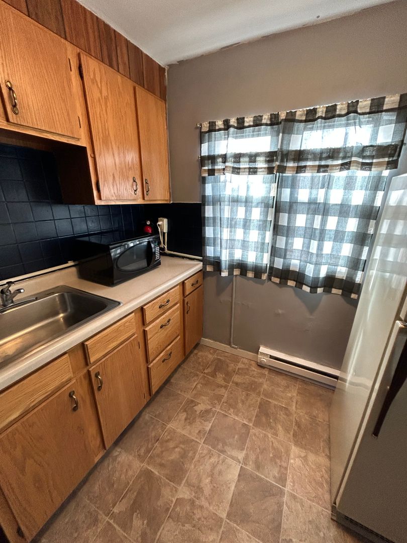Laporte City Apartment: 500 Main St
