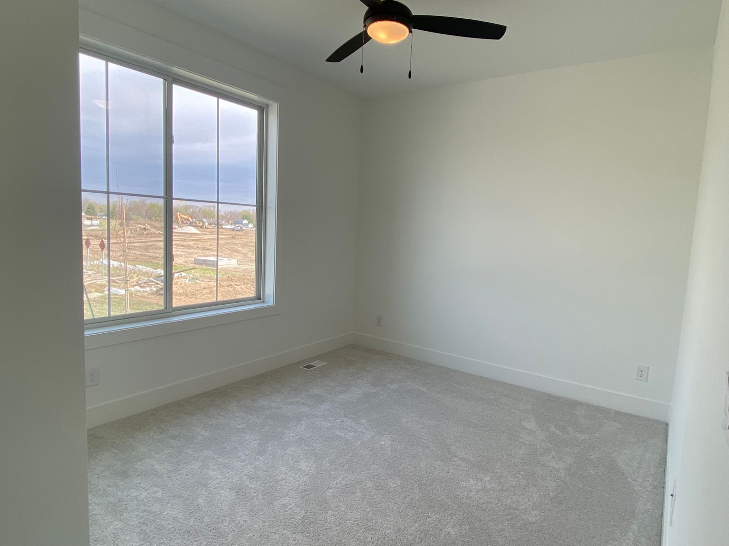 224 E Bridge Road 3 of 8