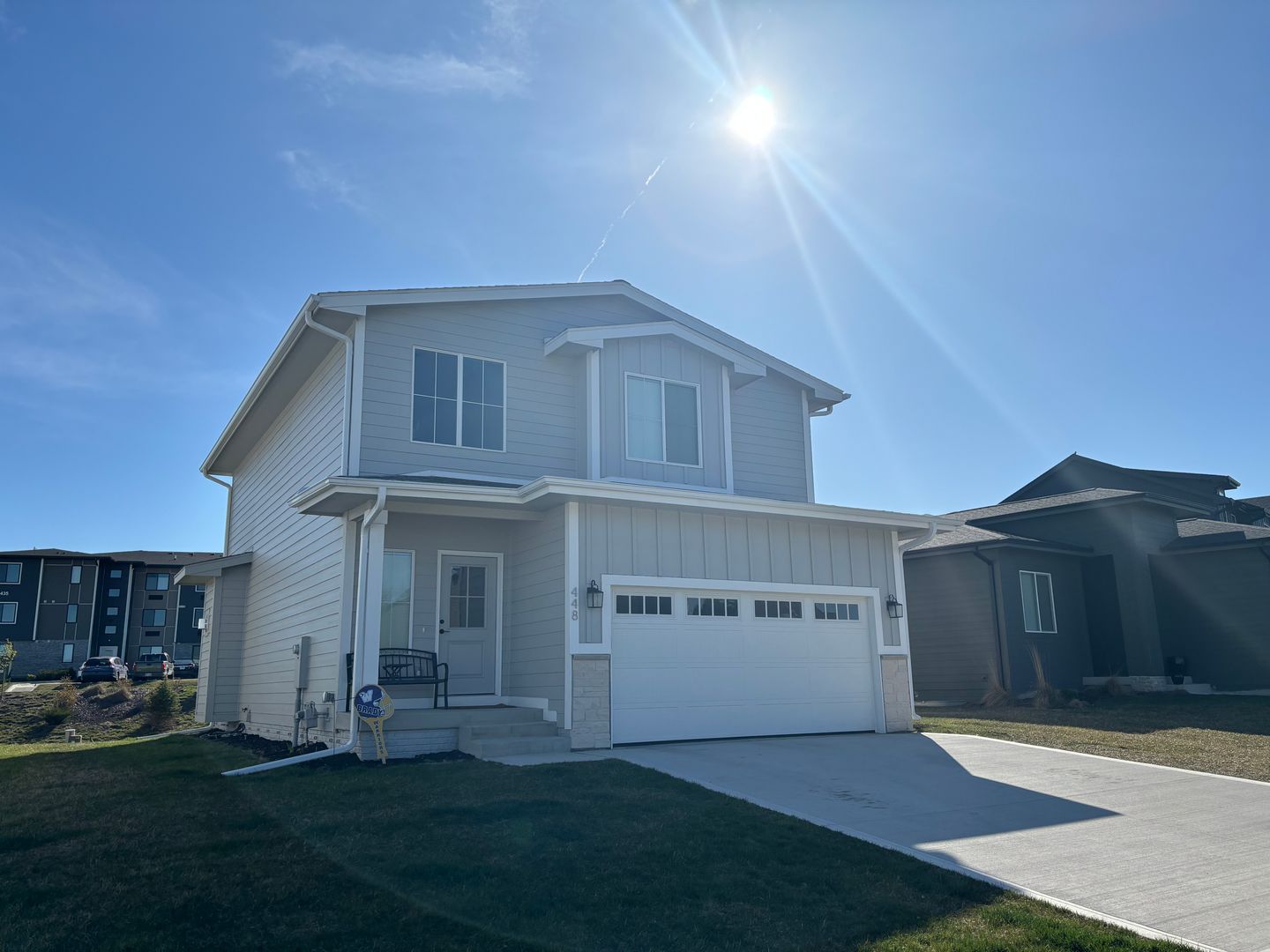 West Des Moines House: 448 S 91st St