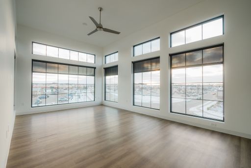 The Bellagio | Bright & Spacious Corner 2BR with Dual Baths ( Balcony ) – photo 1