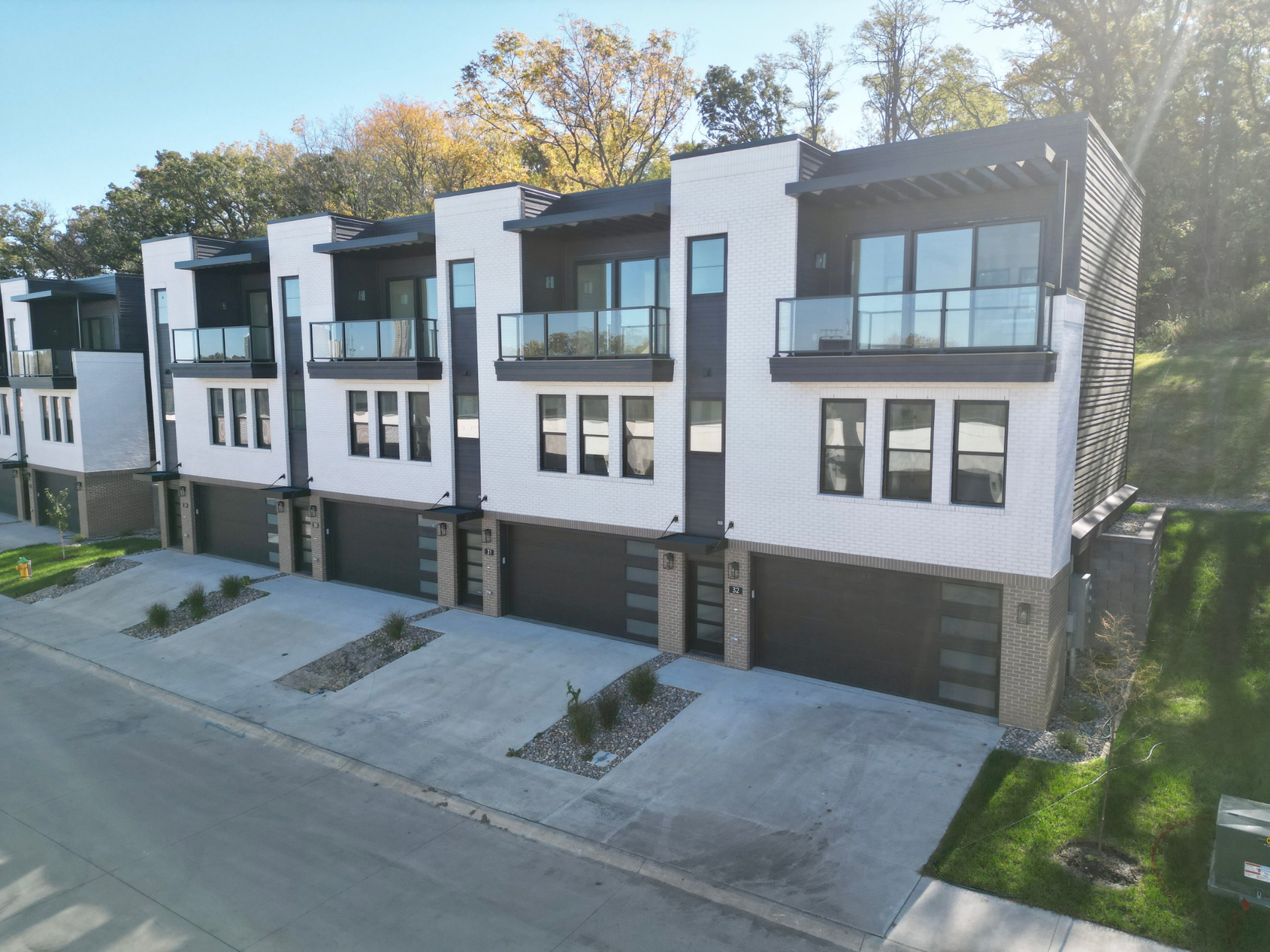 Des Moines Townhome: 1328 Thomas Beck Road