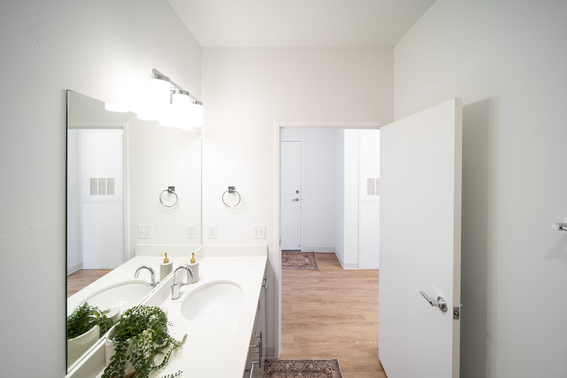 District Lofts 5 of 12
