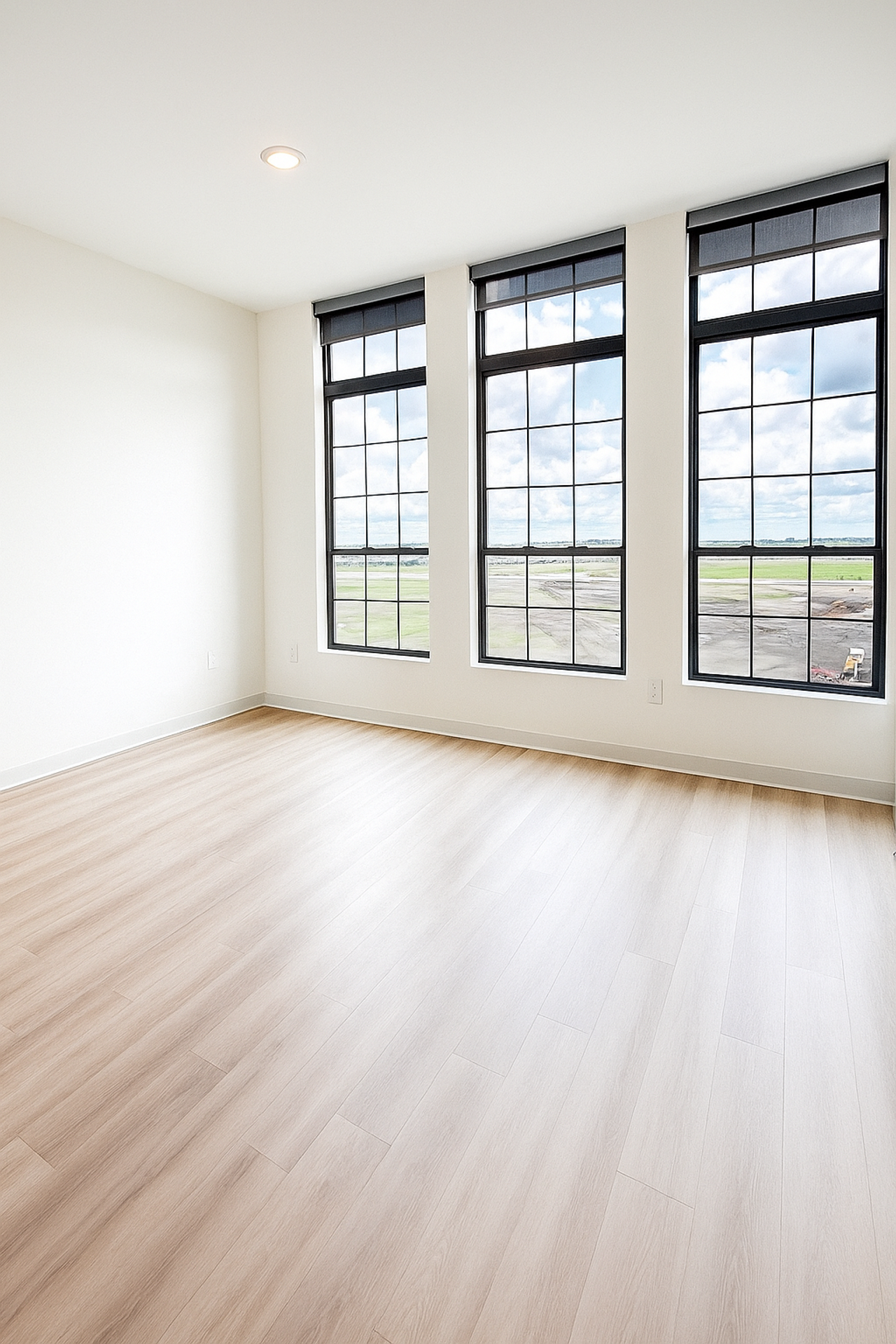 BRAND NEW - The Lofts at Kettlestone Central 