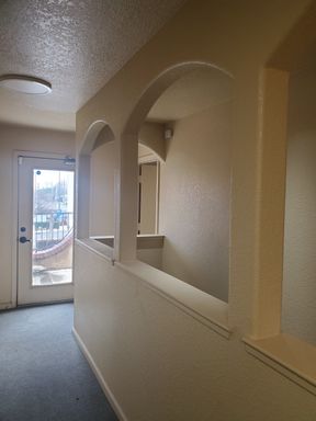 Upstairs Office Space, 600 combined Sqft, $1000 rent and deposit