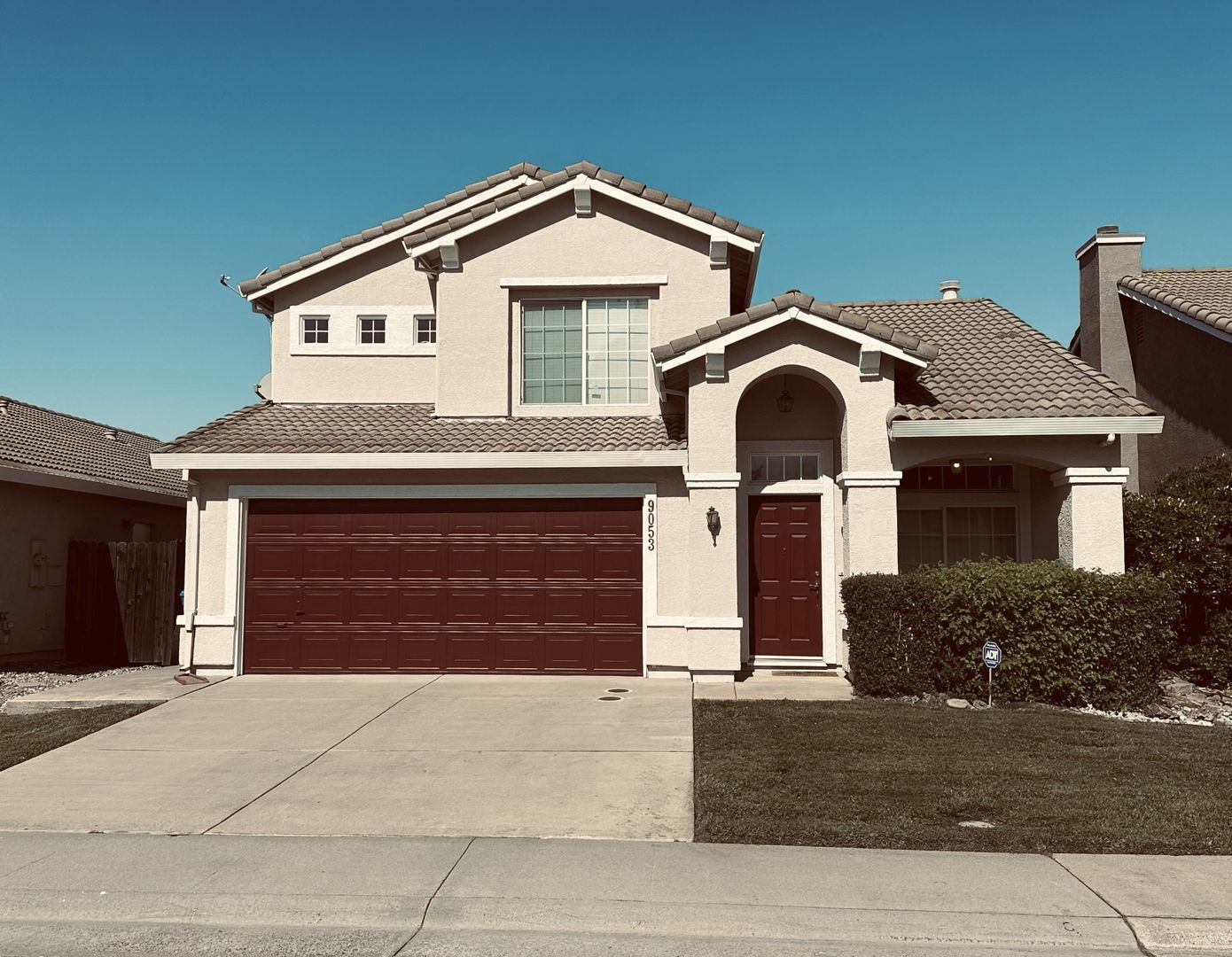 Elk Grove House: 9053 Devon Crest Way