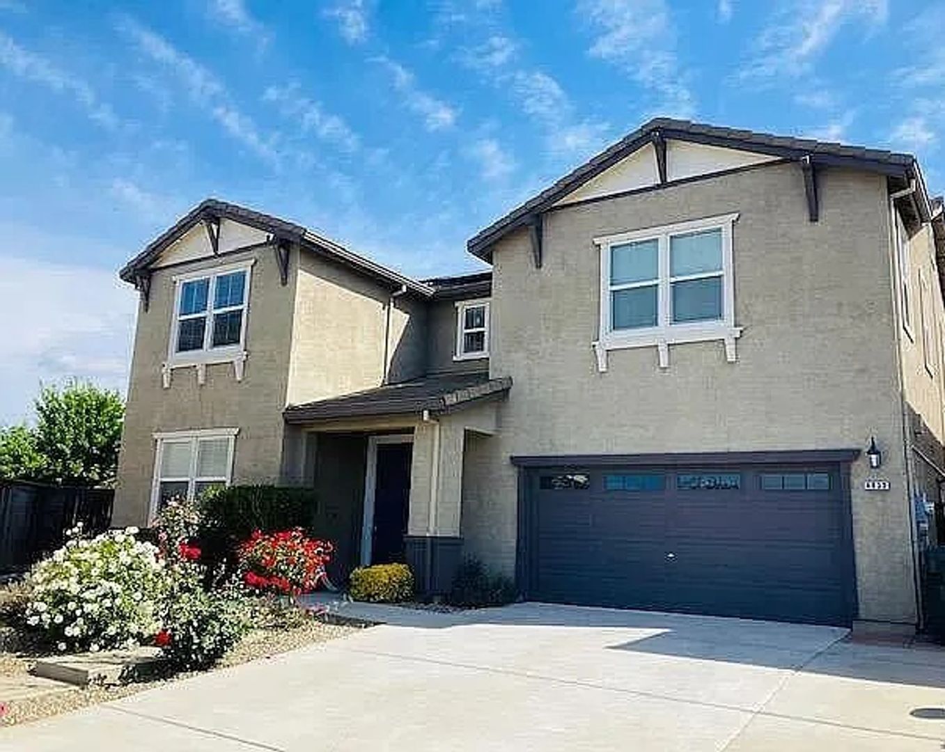 Elk Grove House: 4833 Steppe Court