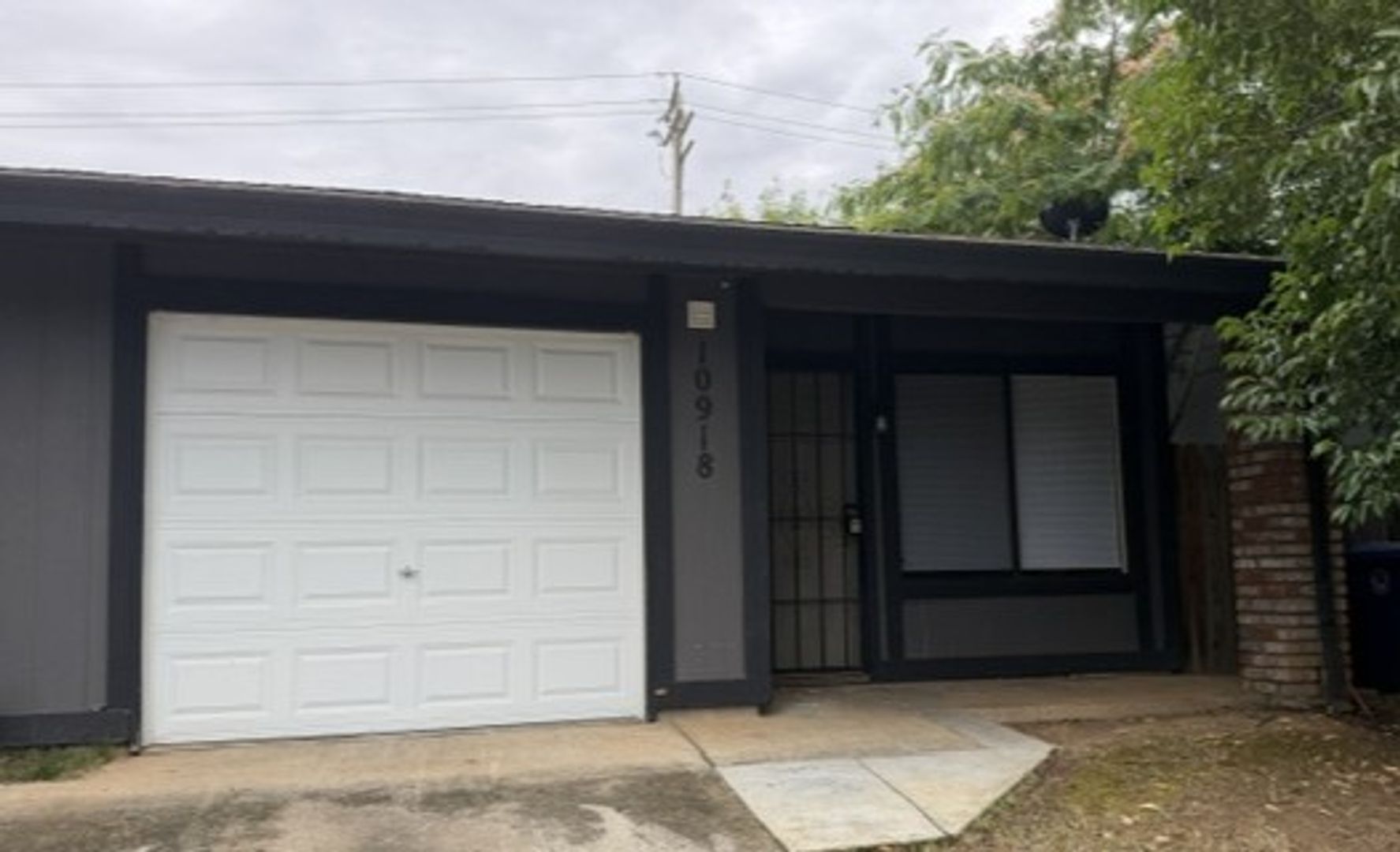 Rancho Cordova Apartment: 10918-10920 Scotsman Way