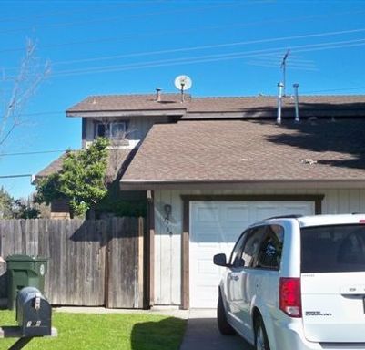 Duplex for Rent! – photo 1