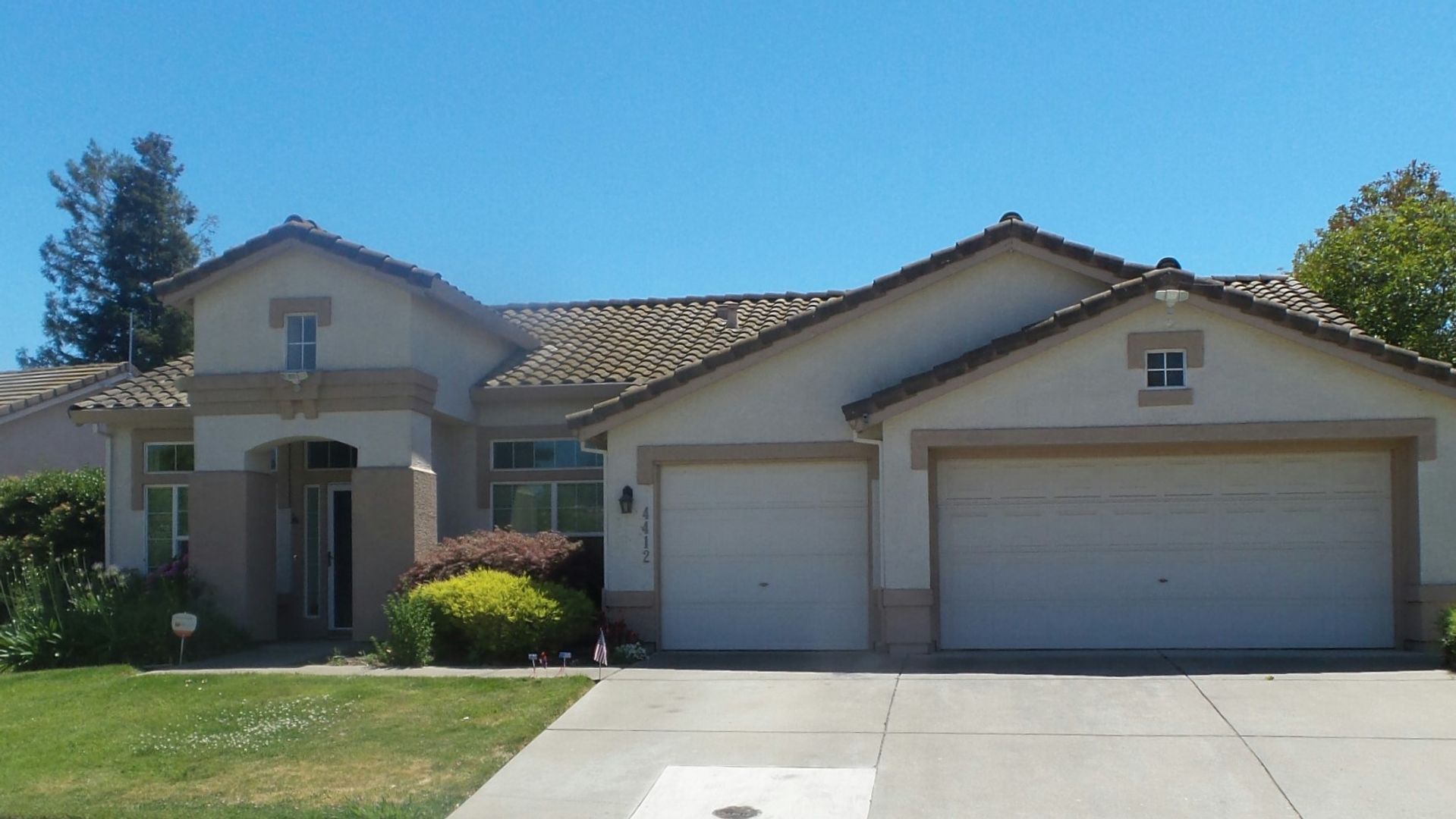 Elk Grove House: 4412 Moreau Court