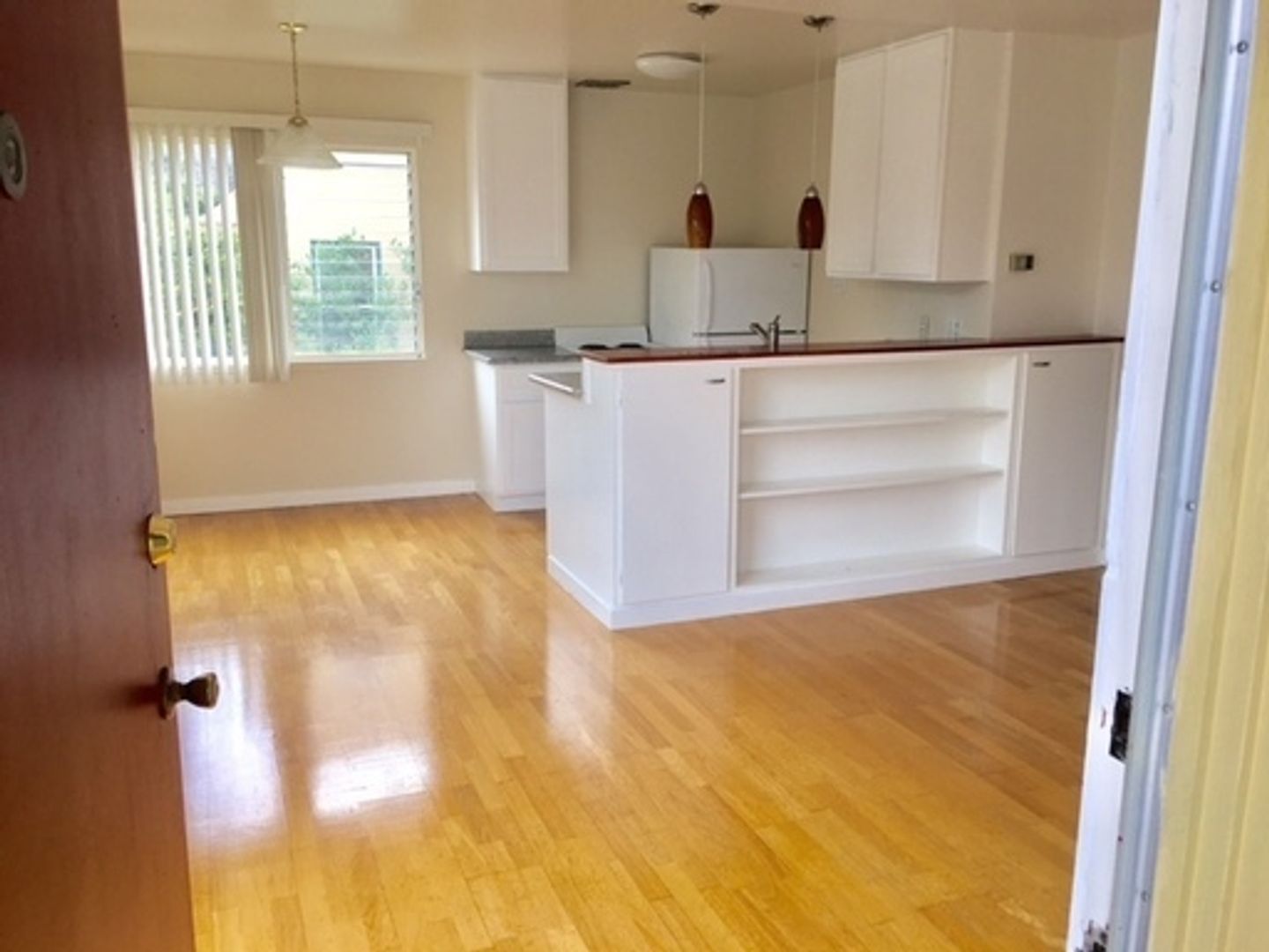 Berkeley Apartment: 2801 College Ave