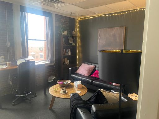 Office Space - Downtown Dover