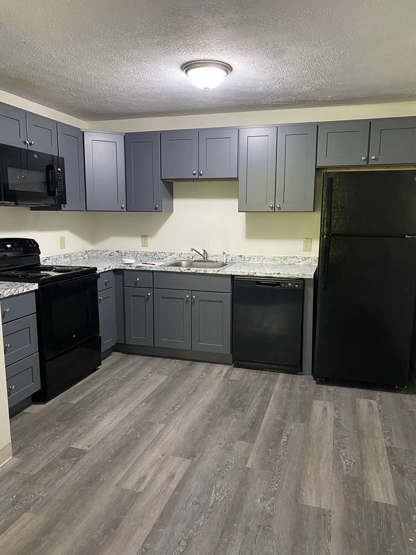 Residences at Riverside 