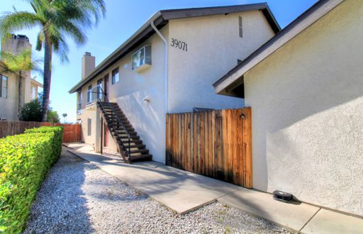 39071 Agua Vista, Unit B – photo 1