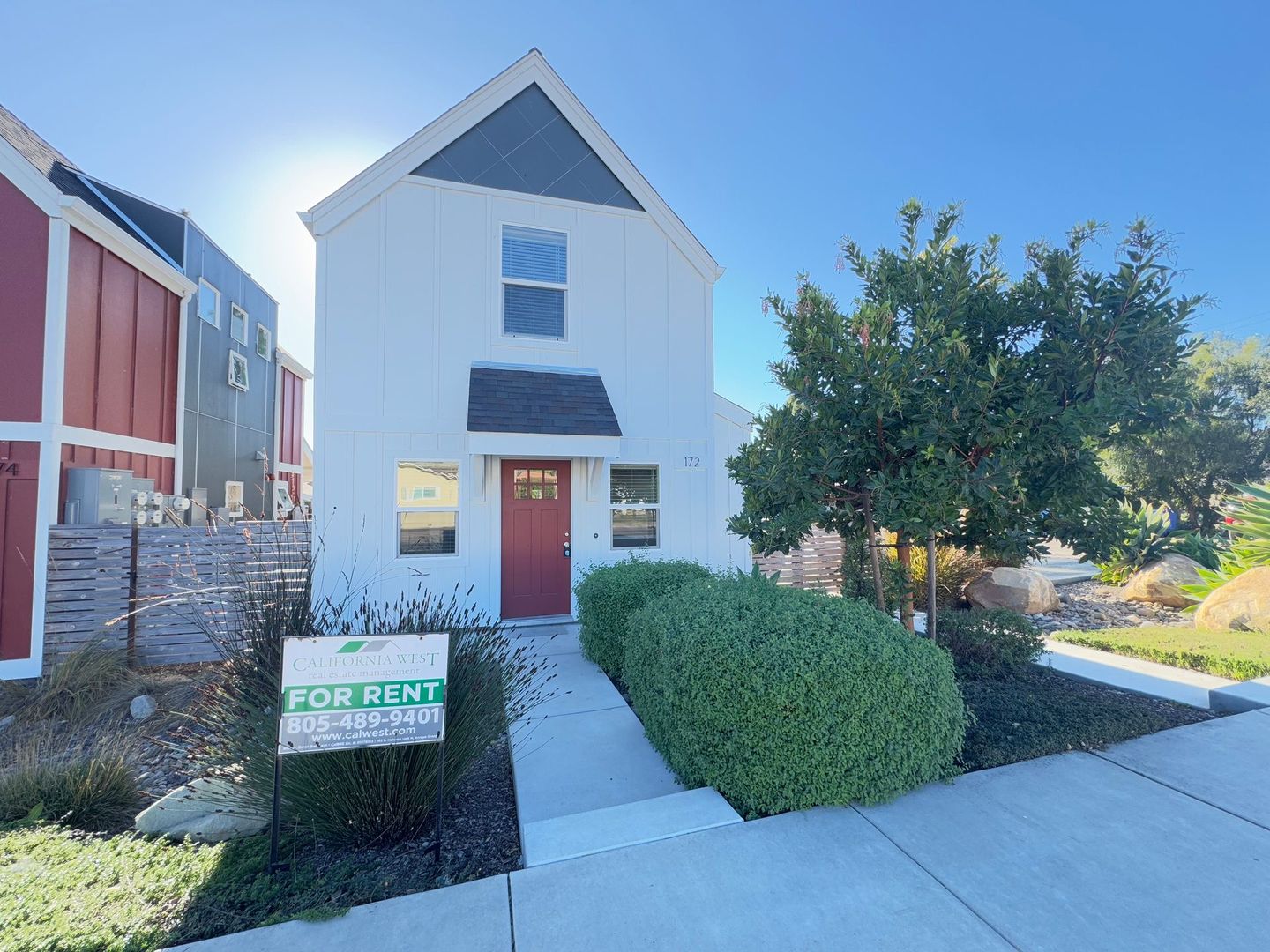 Nipomo Apartment: 164 176 S. Mallagh St./204 206 W. Price St.