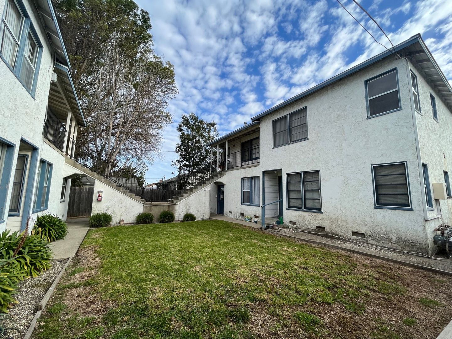 Lompoc Apartment: 227 South K Street