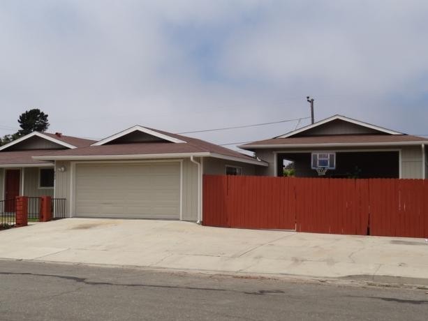 Arroyo Grande Apartment: 882 Olive Street, #A & #B