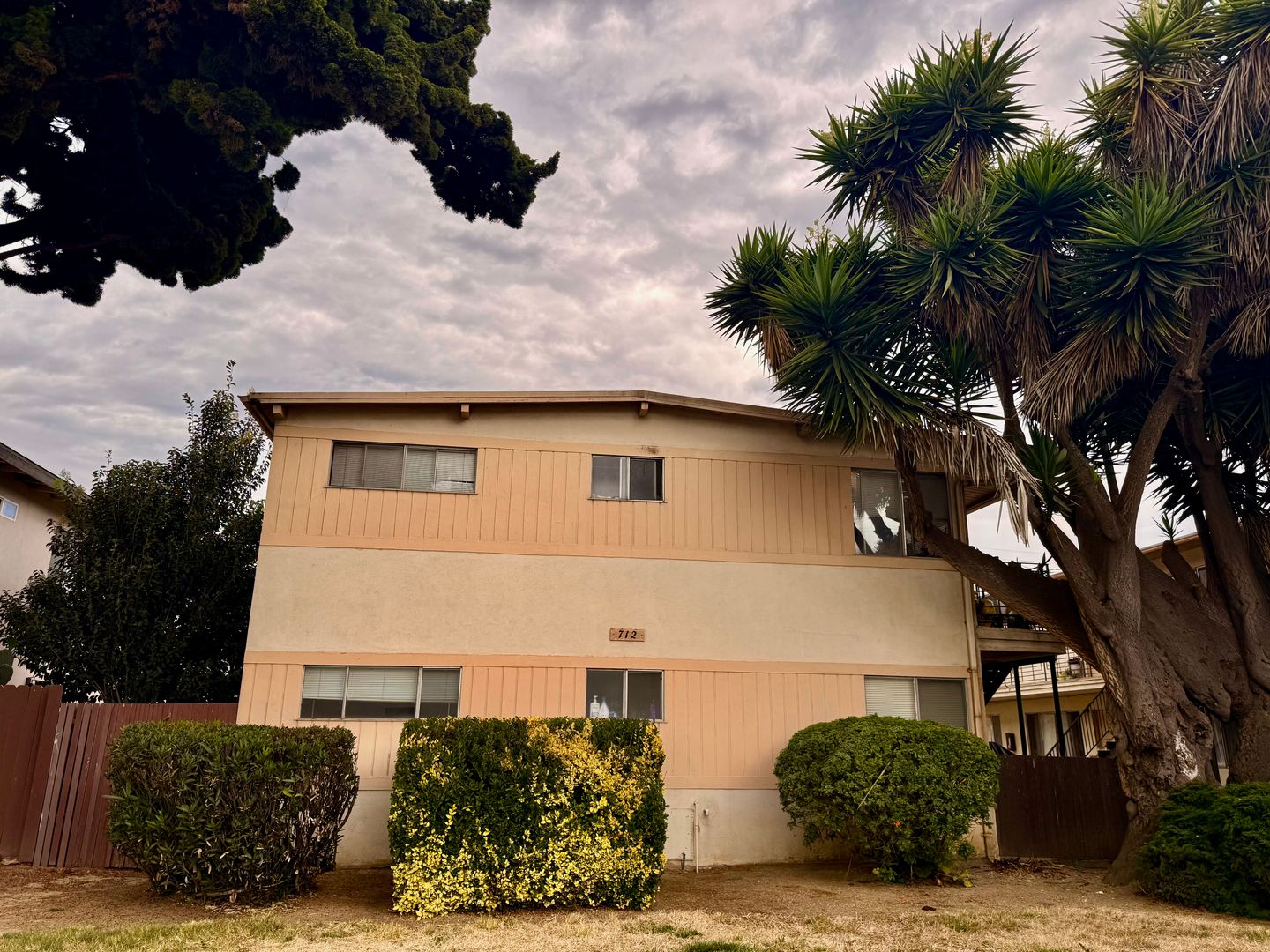 Lompoc Apartment: 708-712 North G St