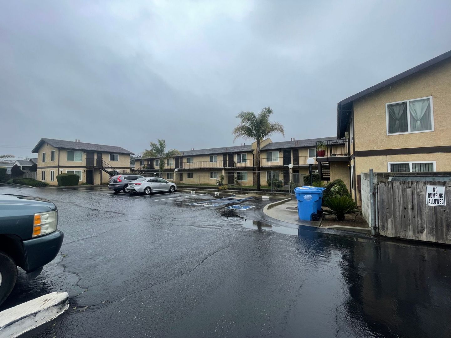 Oceano Apartment: 2136 2162 Vista