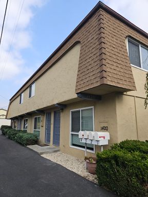 1418/1420 Carmel St. – photo 1