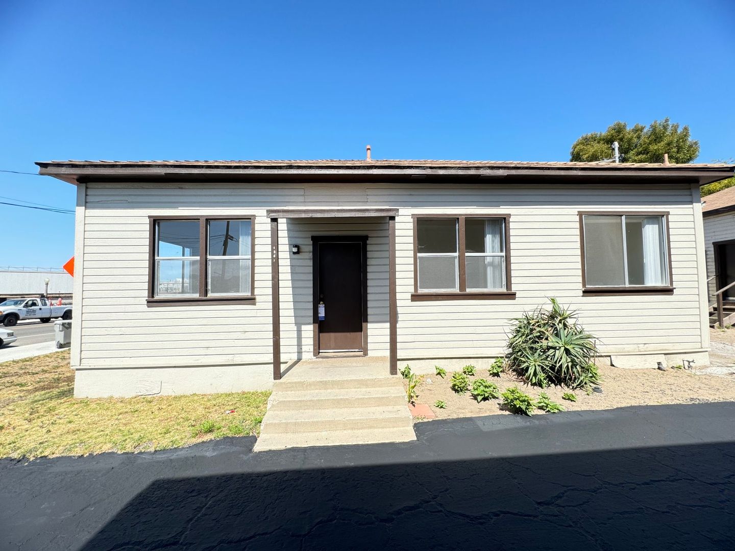 Oceano Apartment: 1361-1371 Paso Robles St.