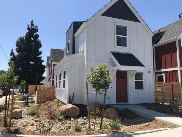 Nipomo Apartment: 164 176 S. Mallagh St./204 206 W. Price St.