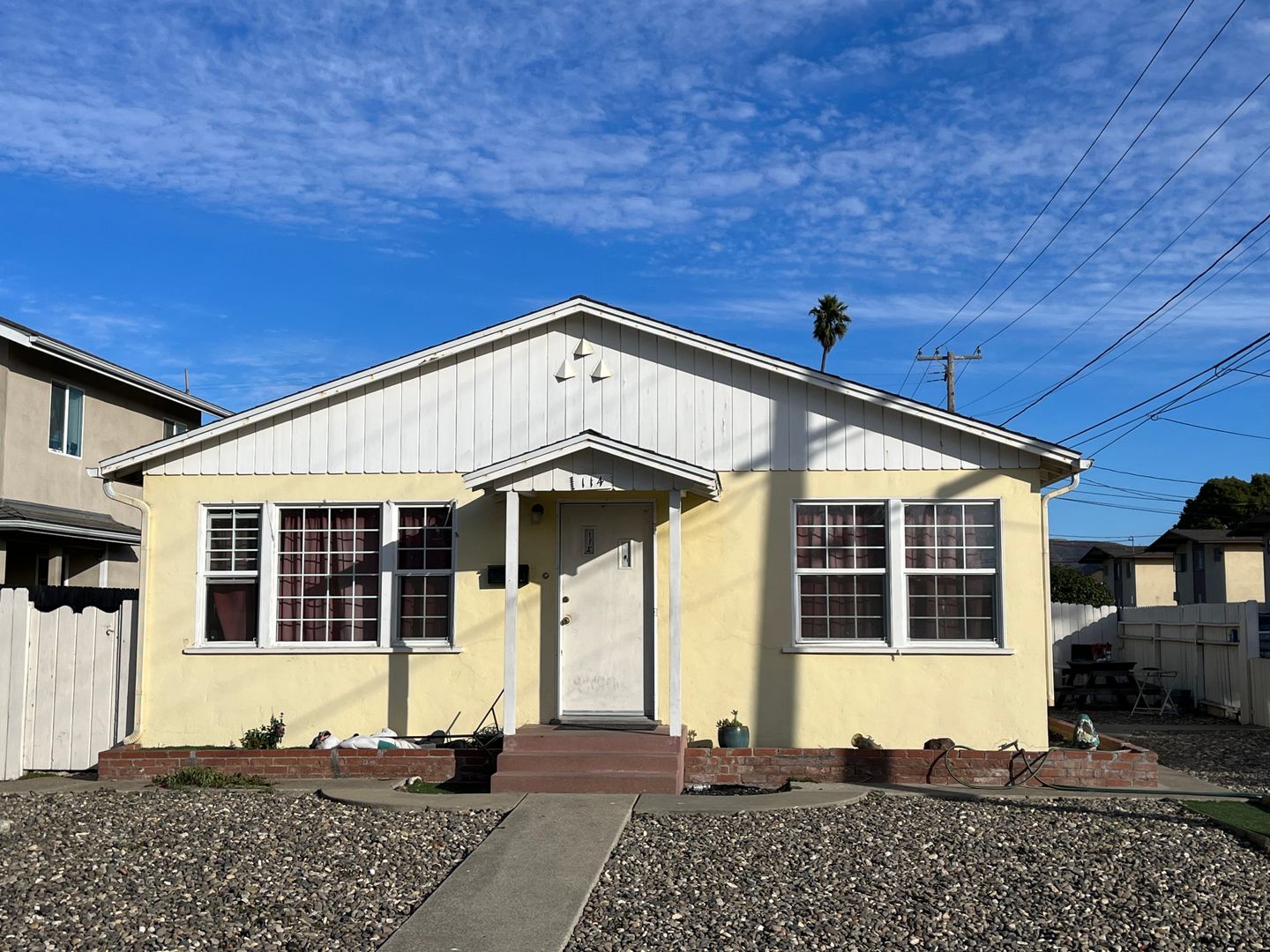 Lompoc House: 114 North N Street