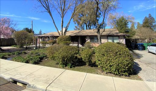 7905 Curbaril Ave. #B