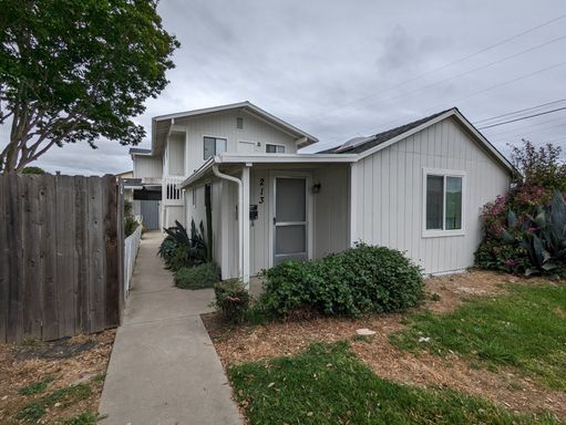 215 E. Maple Avenue – photo 1