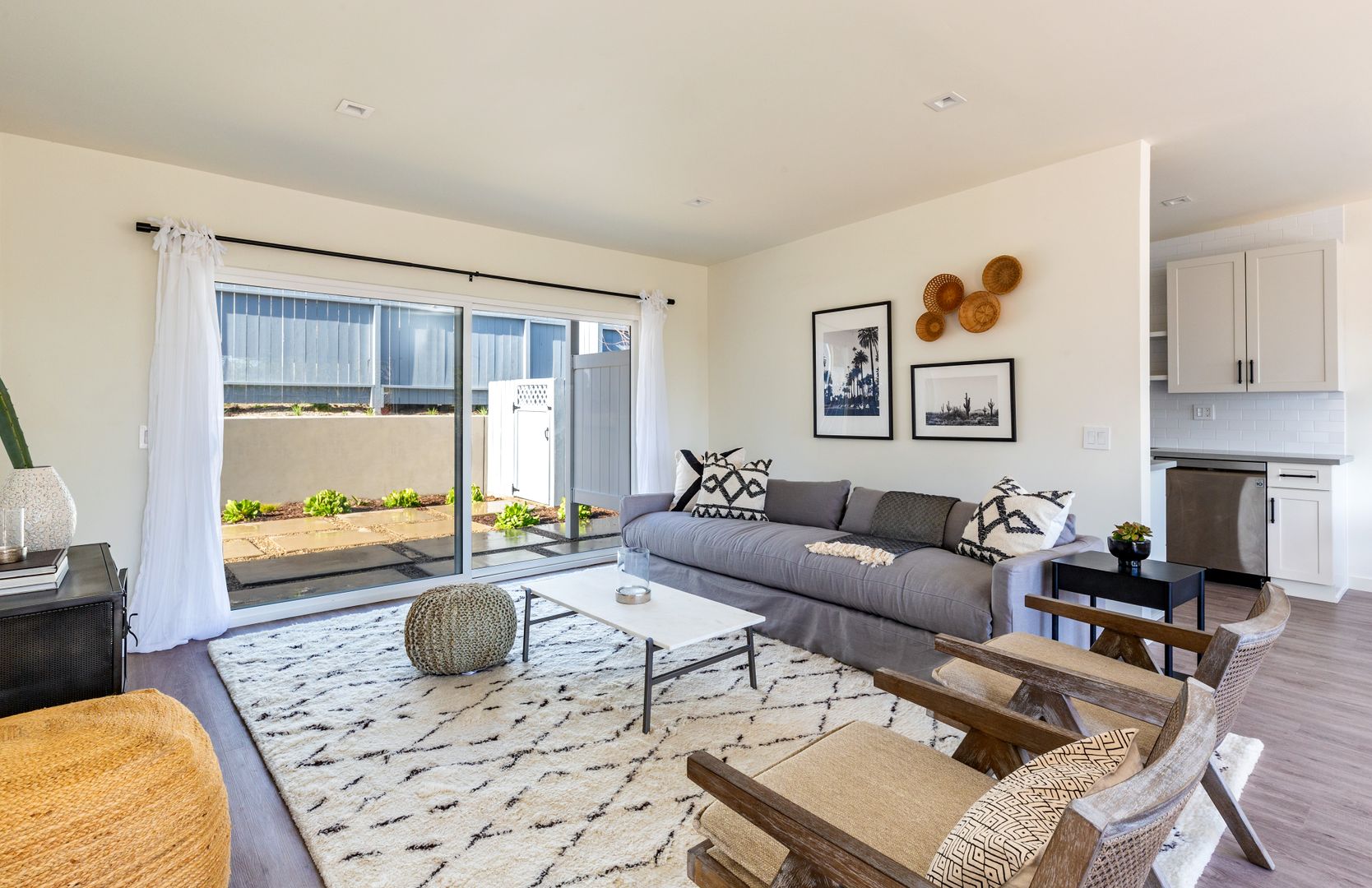Malibu Apartment: 6453 Sycamore Meadows Drive