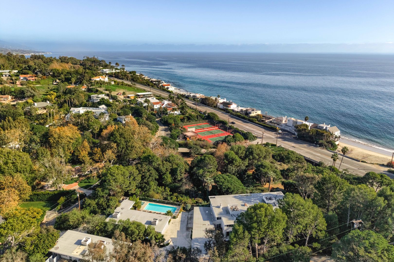 Malibu Apartment: 6453 Sycamore Meadows Drive