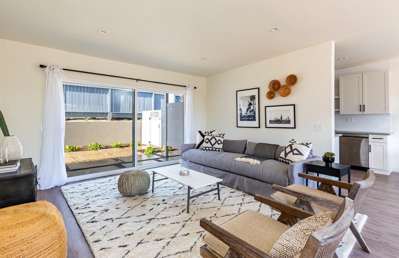 Malibu Apartment: 6453 Sycamore Meadows Drive