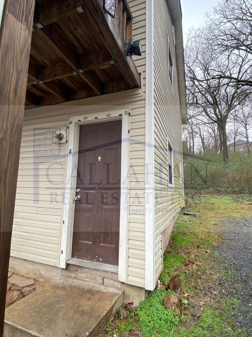 North Little Rock Apartment: 700 W 33rd