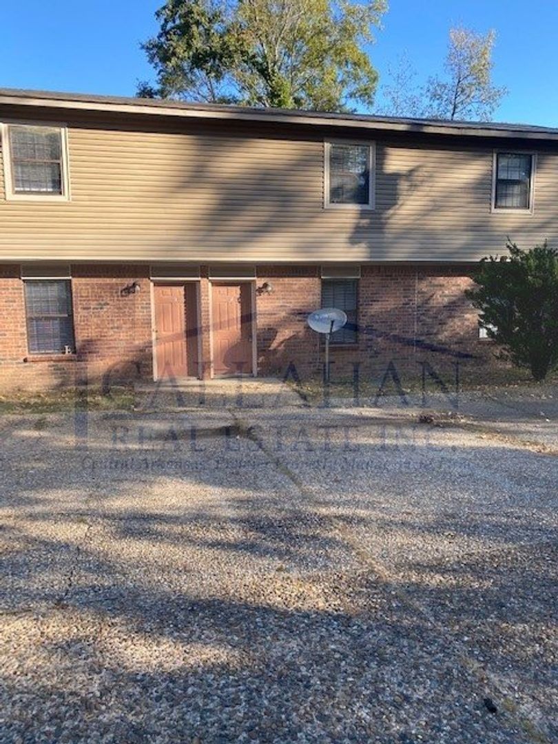 Jacksonville Apartment: 6612 Jacksonville Cutoff Rd.