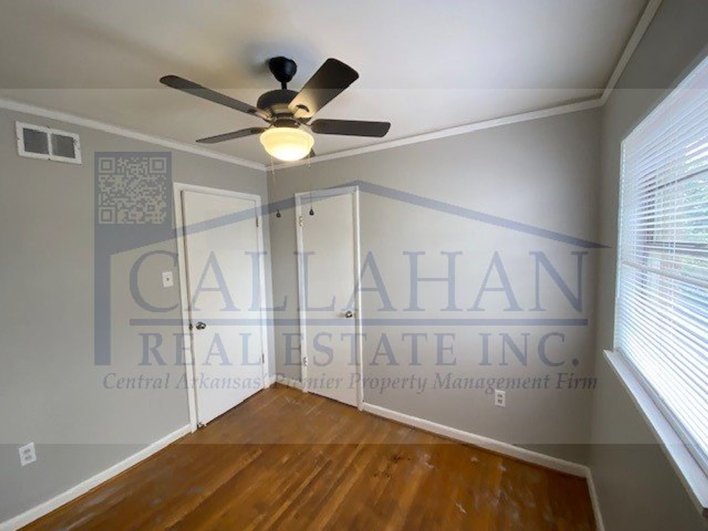 Little Rock House: 220 North Tyler