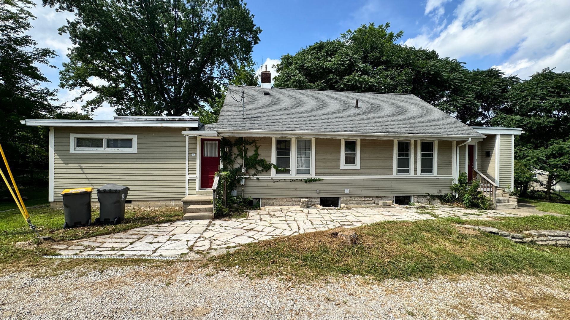 Bloomington House: 518 S. Swain Ave.