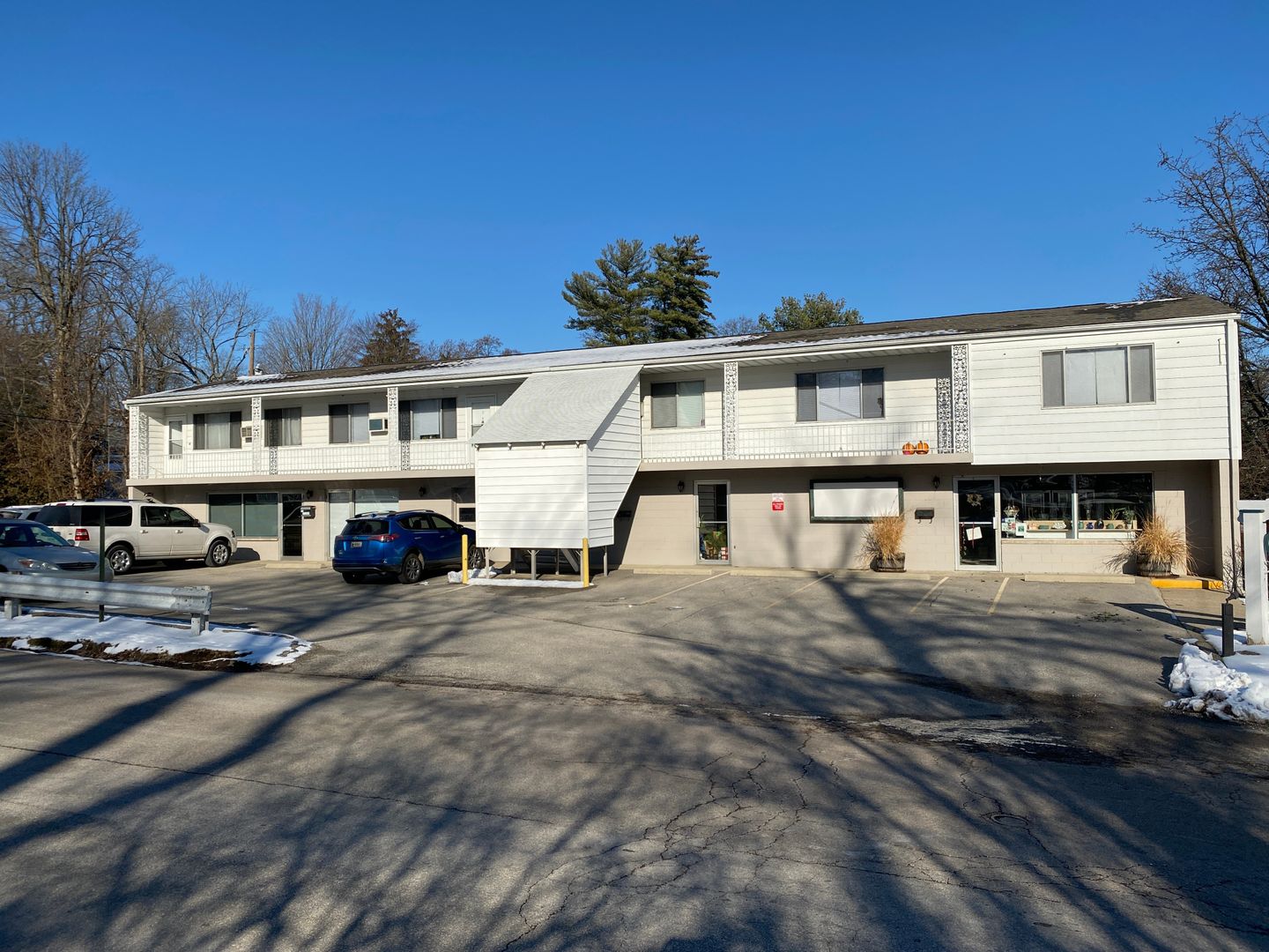 Bloomington Apartment: 1101 N College Ave