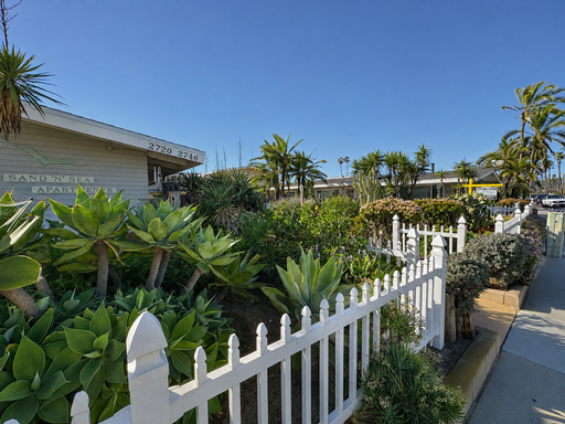 Sand & Sea Apartments on Pierpont Beach! – photo 1