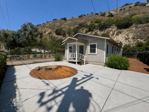 Quaint Home in Casitas Springs – photo 1
