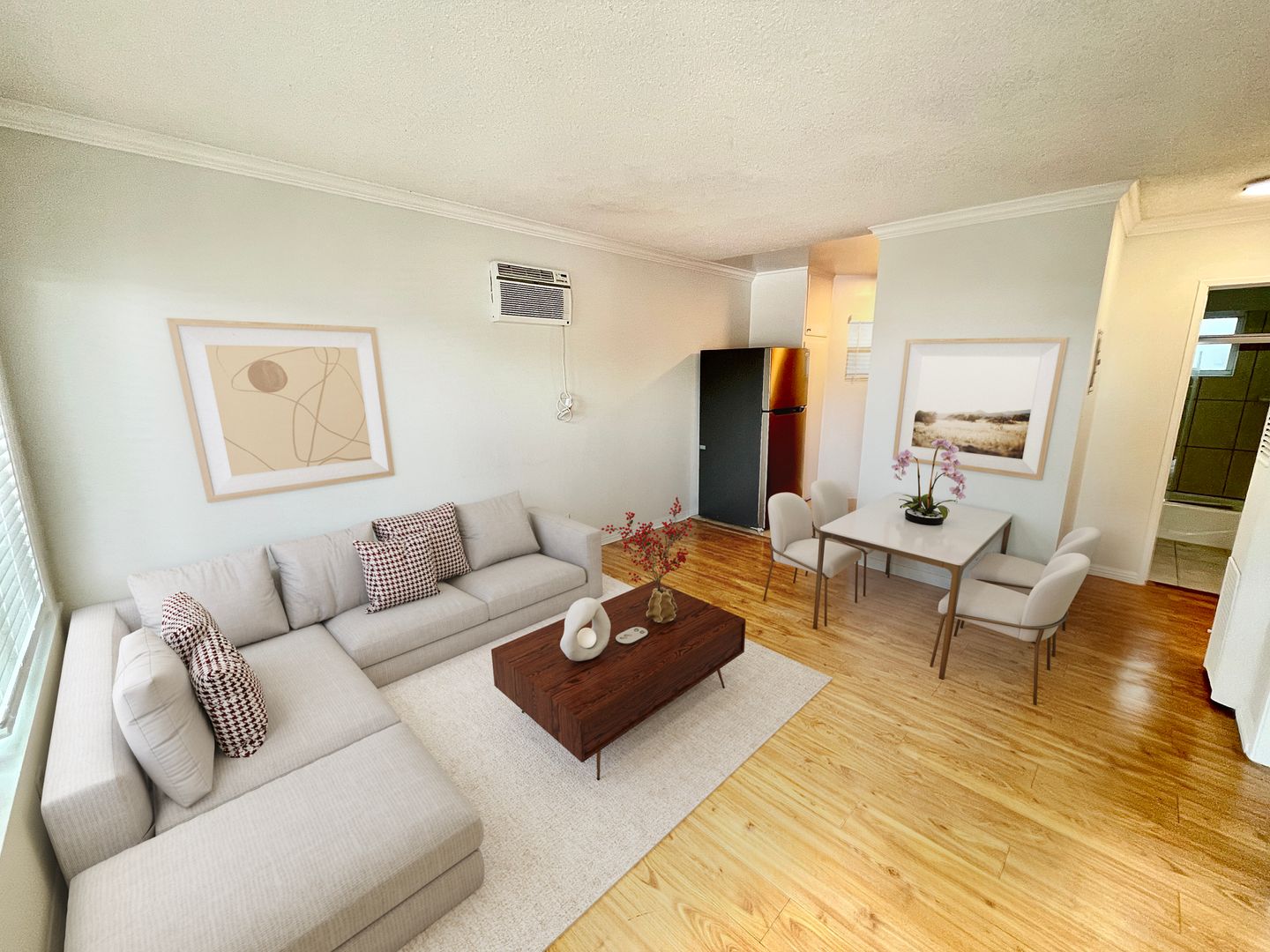 Los Angeles Apartment: 4232 Lindblade Dr