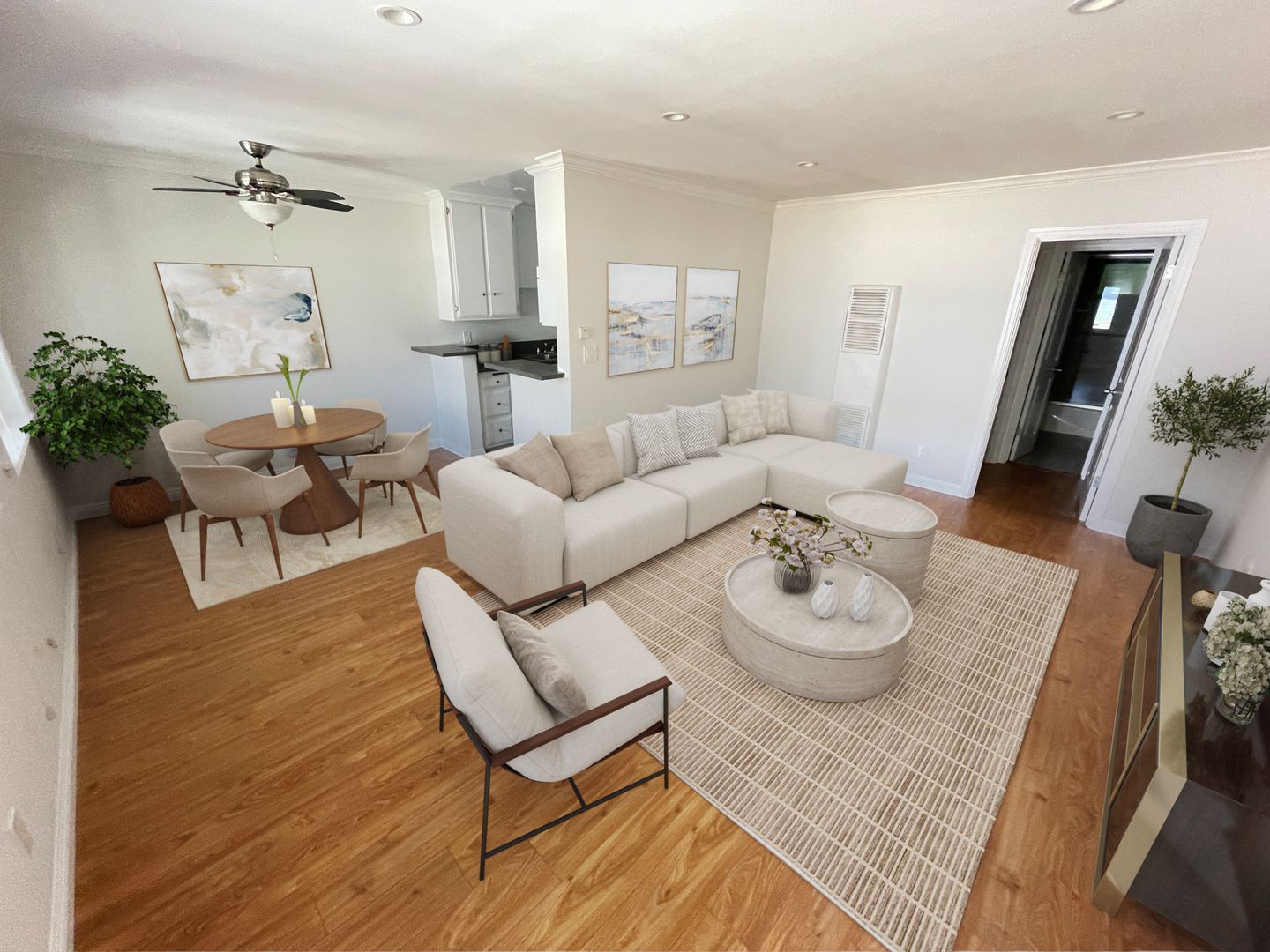 Los Angeles Apartment: 3982 Inglewood Boulevard