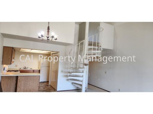1 Bed/ 1.5 Bath Condo! – photo 1
