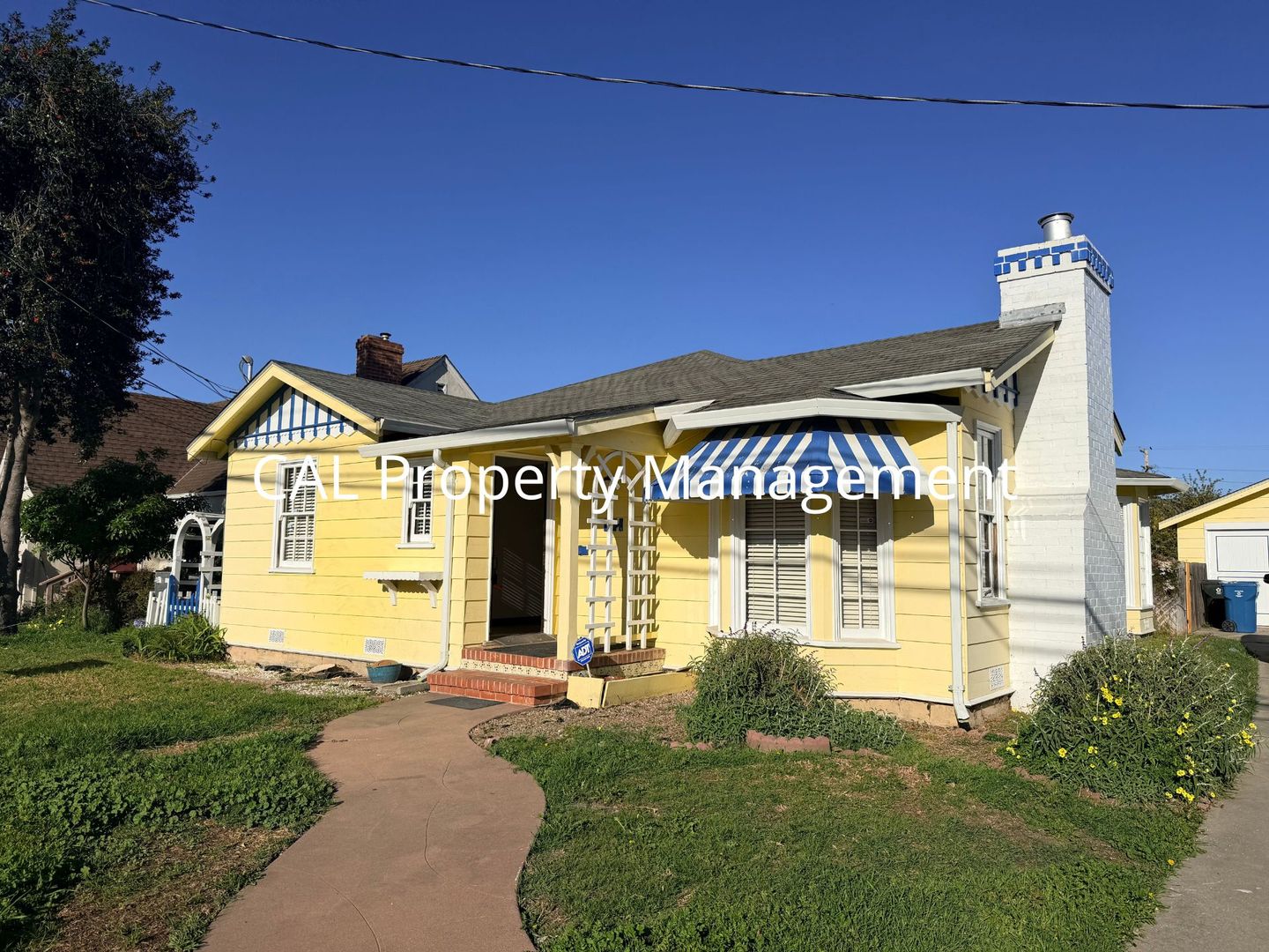 Salinas House: 141 Homestead Ave