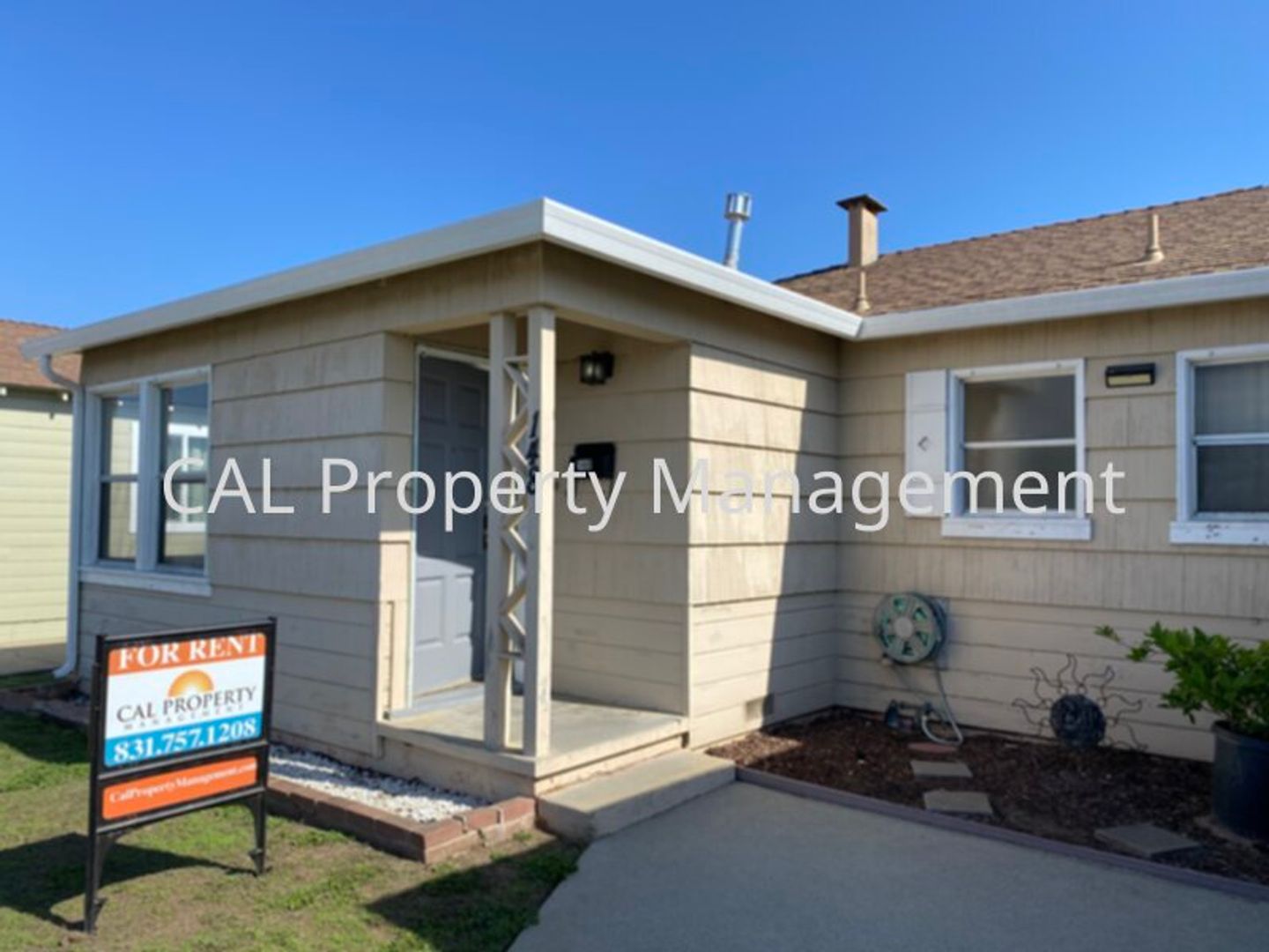 Salinas Apartment: 146 - 148 Rodeo Ave.