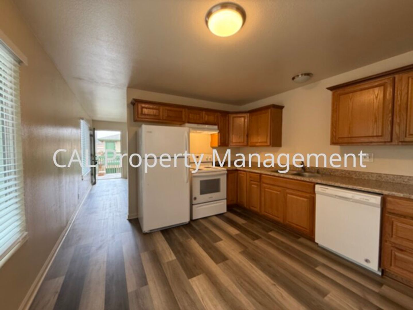 Salinas Apartment: 83 Castro