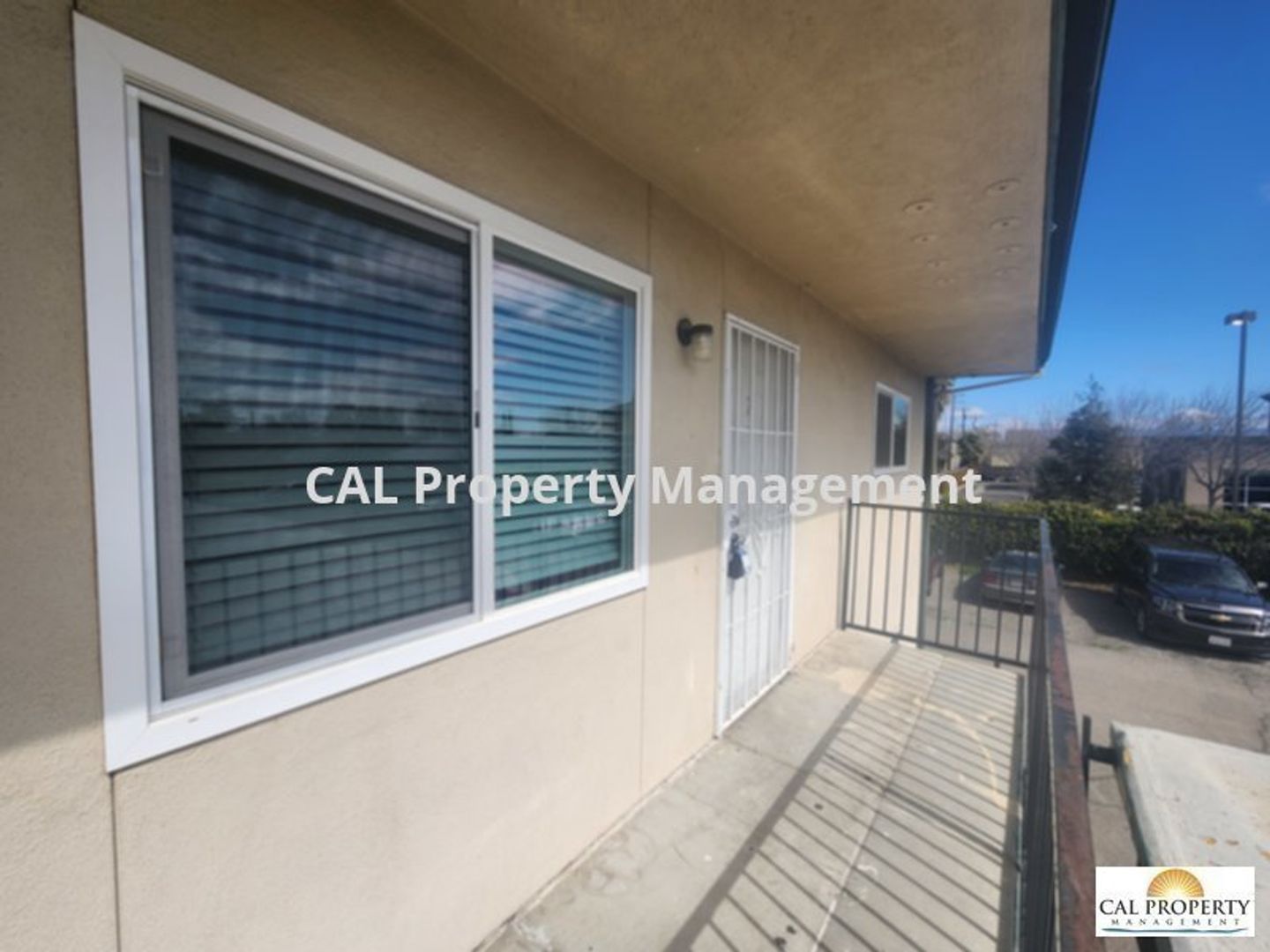 Los Banos Apartment: 938 Illinois Avenue