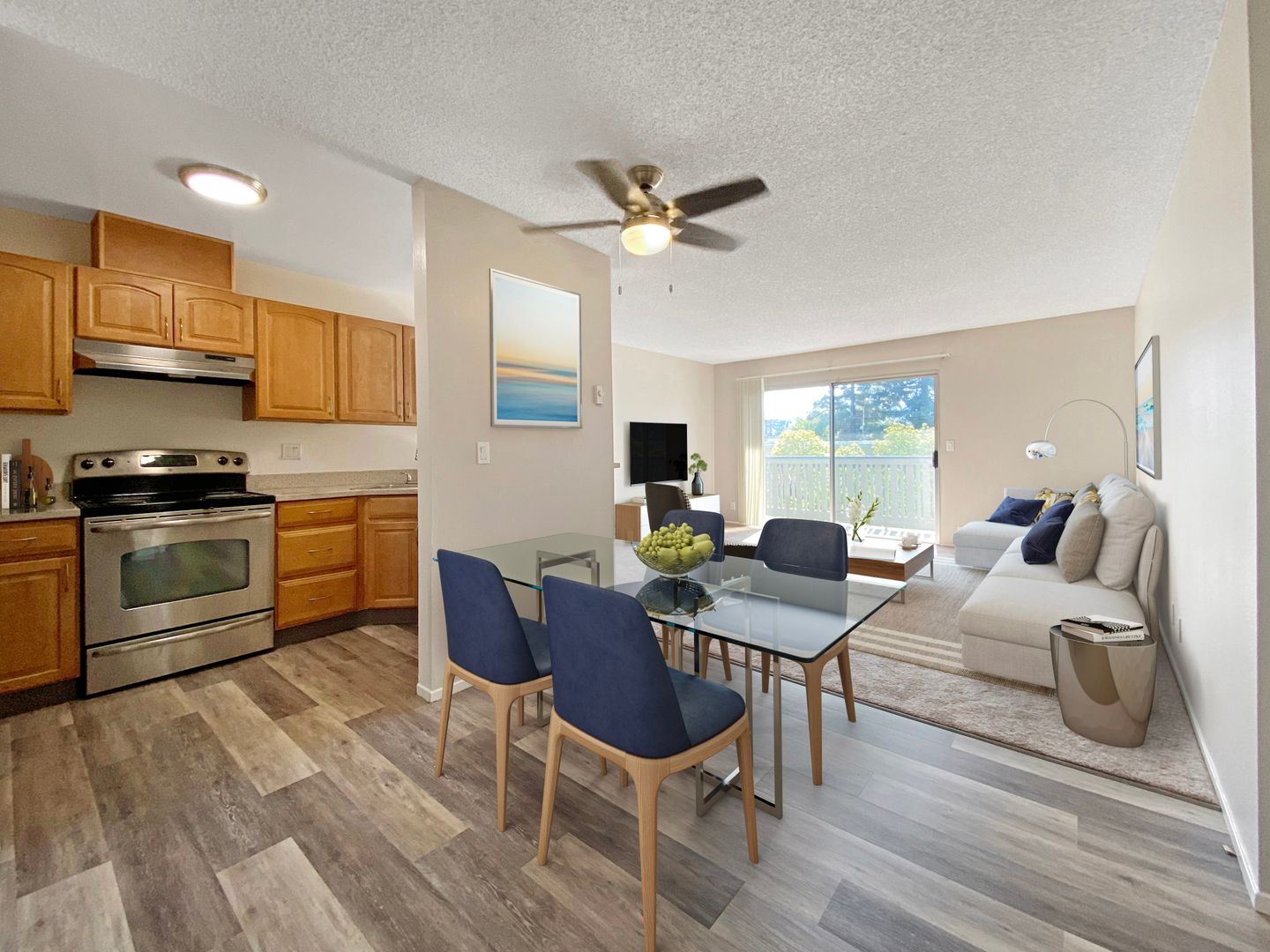 Mountain View Apartment: 141 Del Medio Avenue