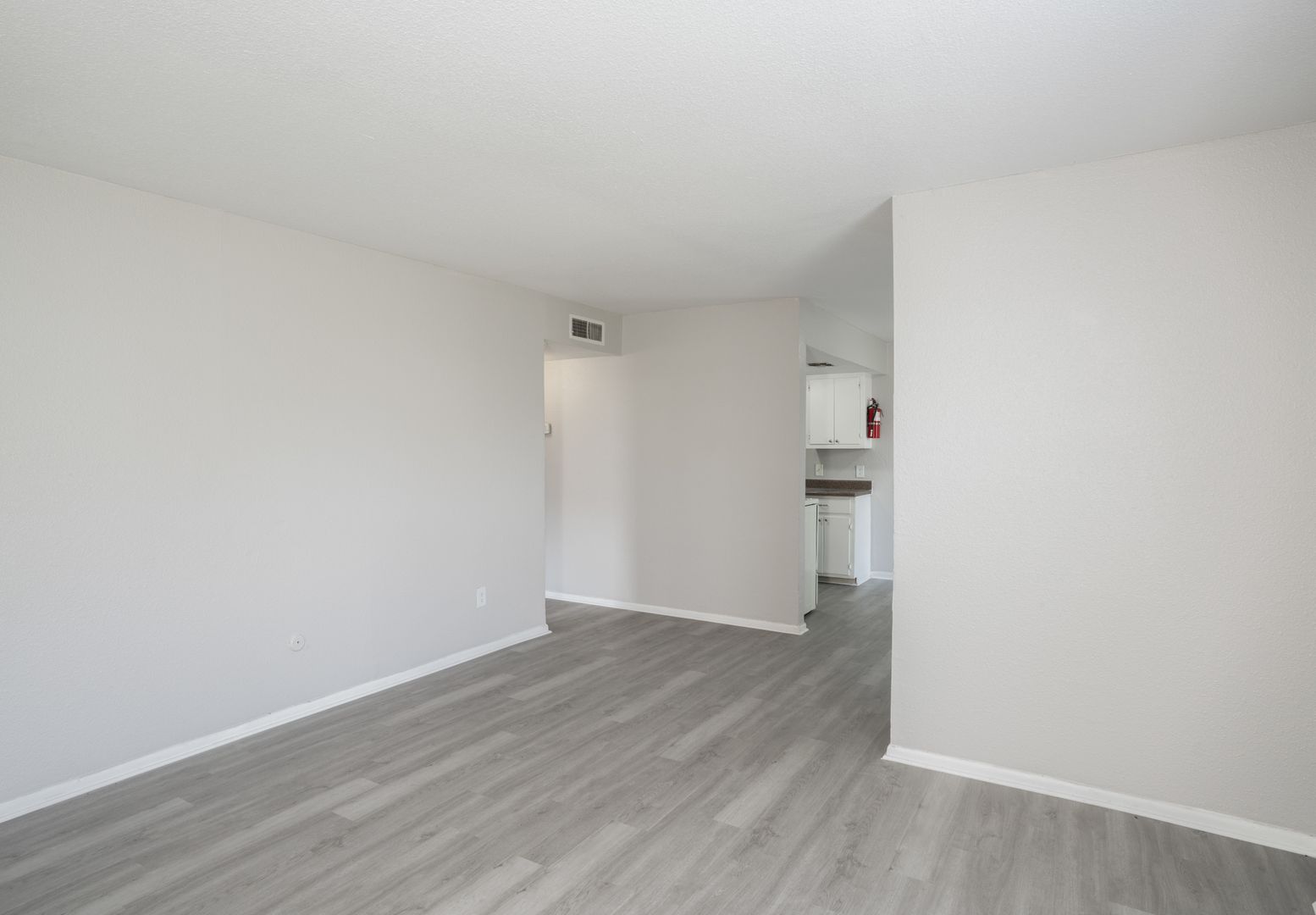 Corpus Christi Apartment: 6730 Everhart Rd