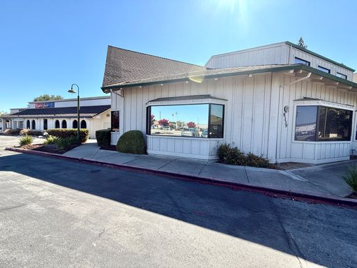 Private Suite available - Full Service includes Utilities, mailbox and Janitorial Service