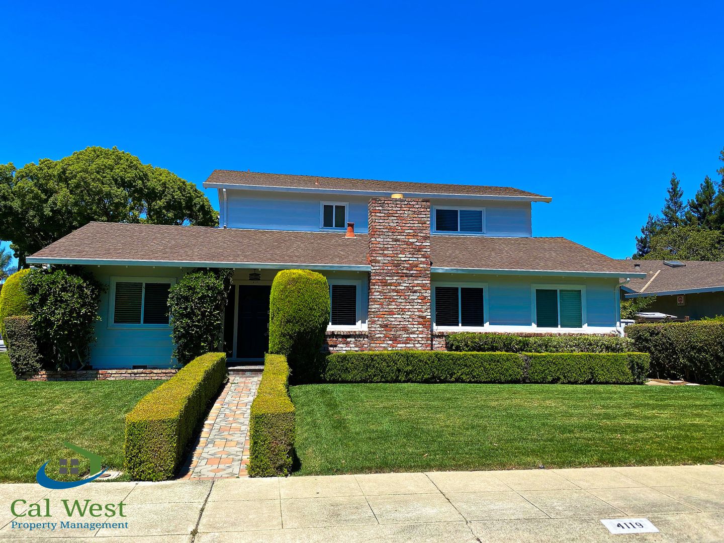 Palo Alto House: 4119 Wilkie Ct
