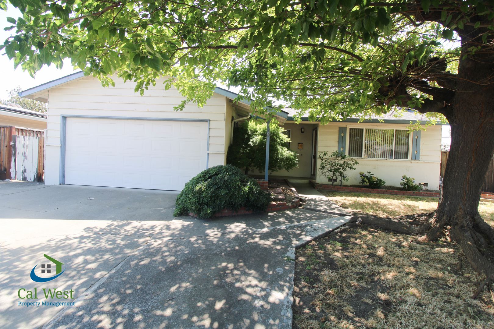 Campbell House: 126 Calado Avenue